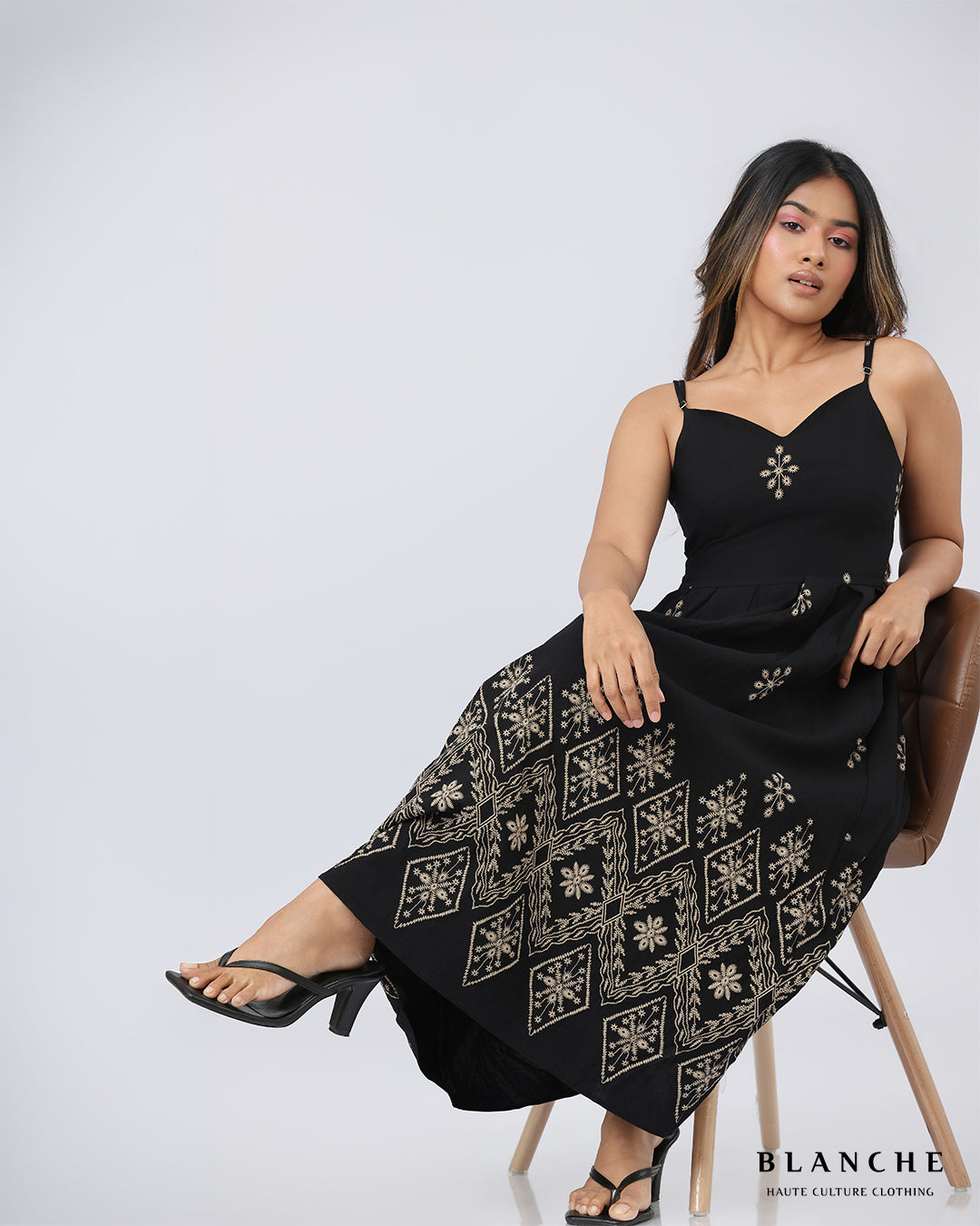 Strappy Border Midi Dress Black - BG160