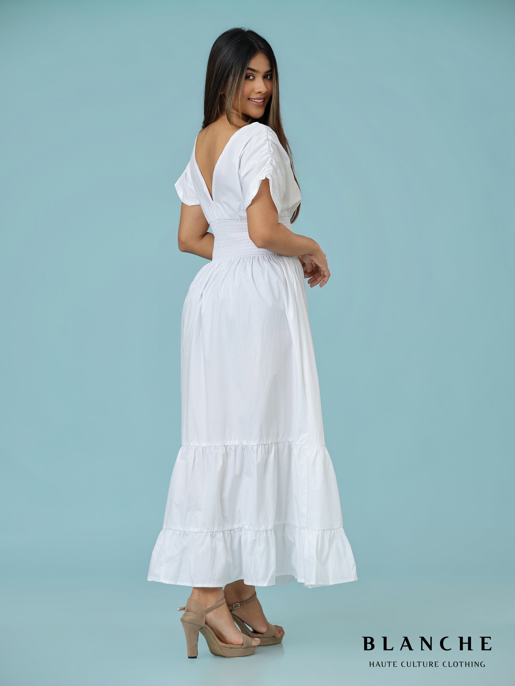Smocked waist detail v neck dress white - BG132AR